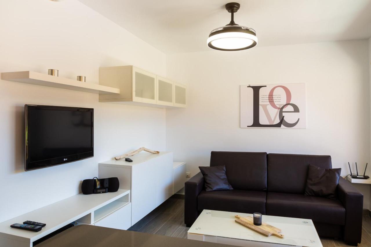 Casa Lucien - Newly Refurbished Apartment With Swimming Pool - Ideal For Couples Corralejo Exterior foto