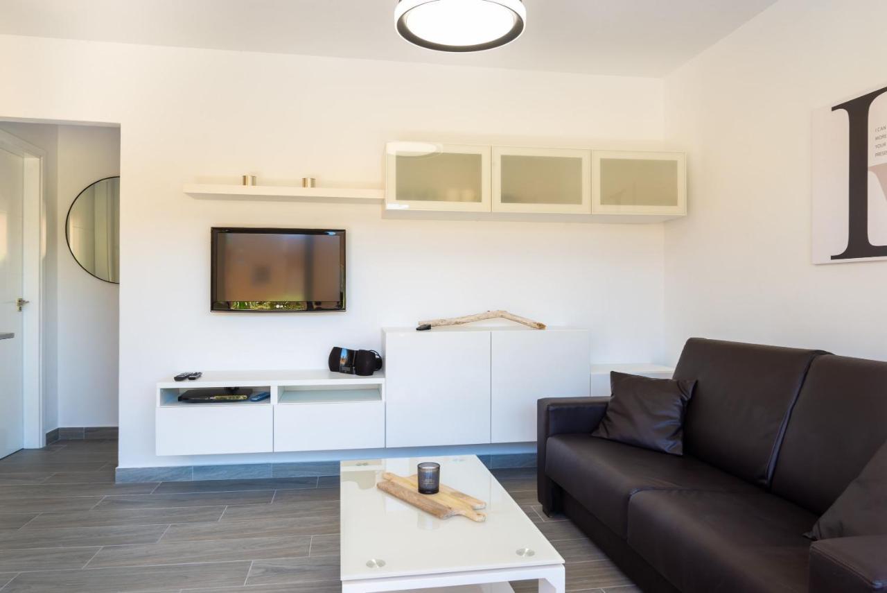 Casa Lucien - Newly Refurbished Apartment With Swimming Pool - Ideal For Couples Corralejo Exterior foto