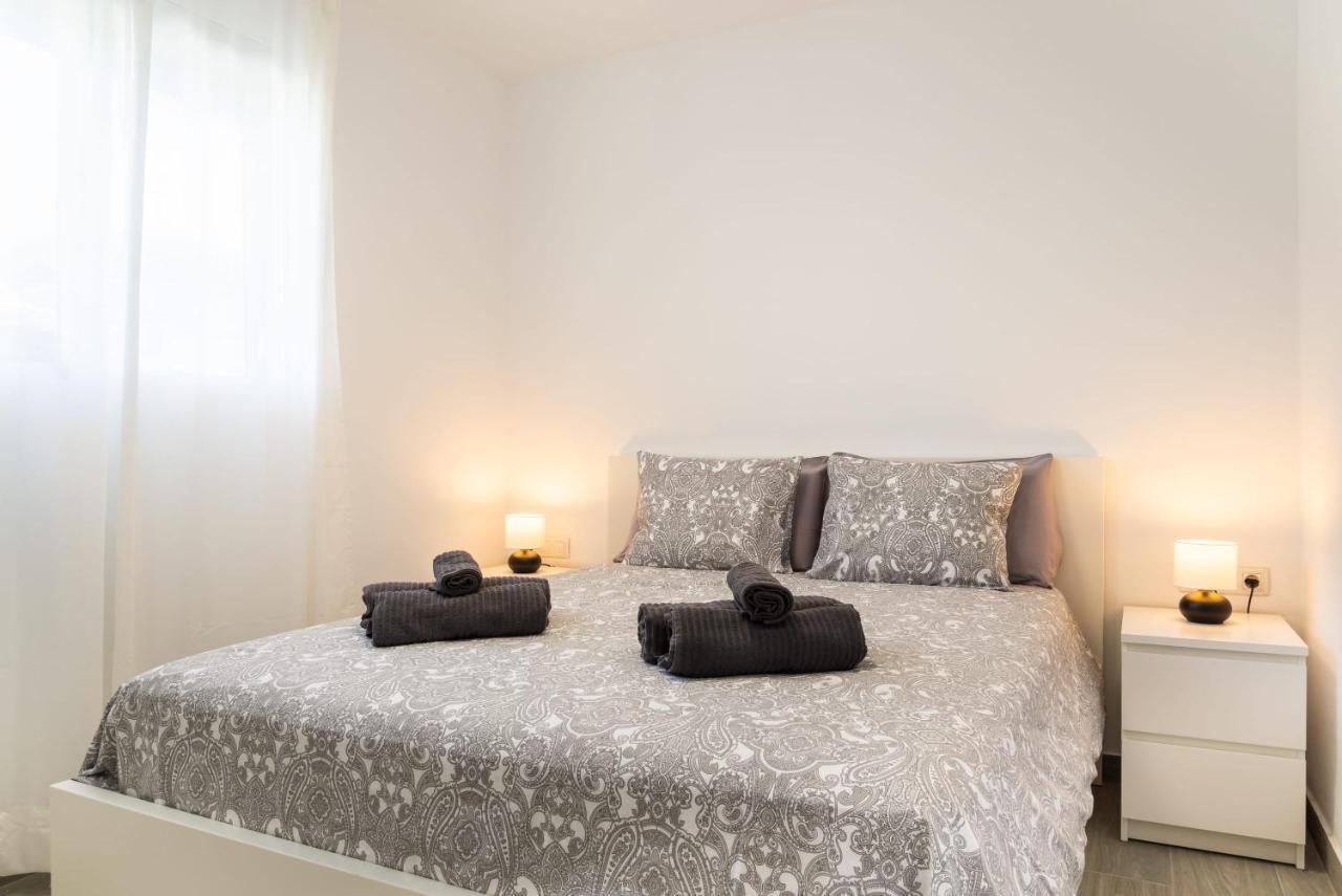 Casa Lucien - Newly Refurbished Apartment With Swimming Pool - Ideal For Couples Corralejo Exterior foto